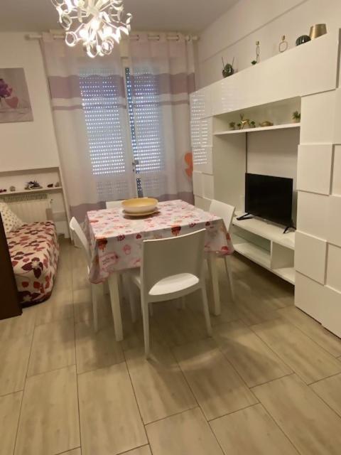 Villa Viola Lido Adriano Extérieur photo